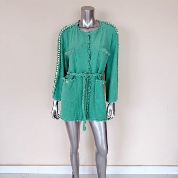 CHANEL women tweed light green jacket with pearls size 40 FR or 8 US 5800$ - Picture 2 of 14